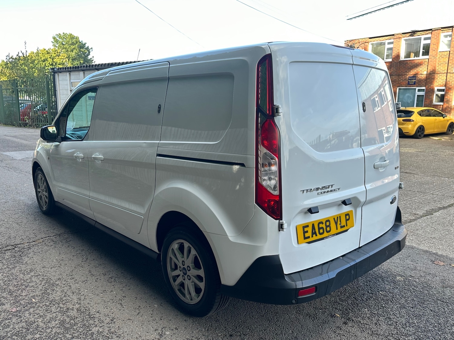 Used Ford Transit Connect 2018 for sale - 76268817: Photo 4
