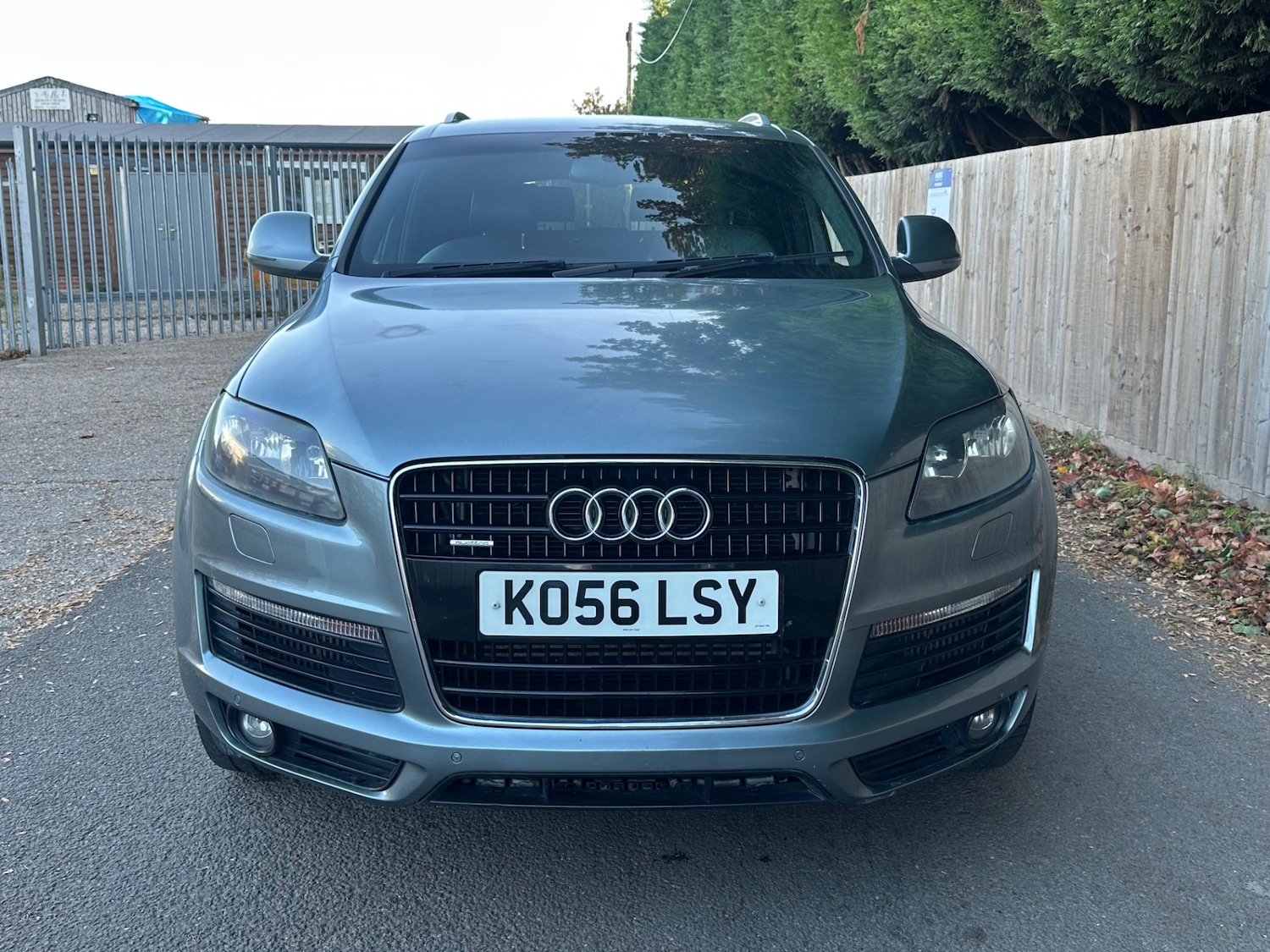Used Audi Q7 2007 for sale - 76190404: Photo 2