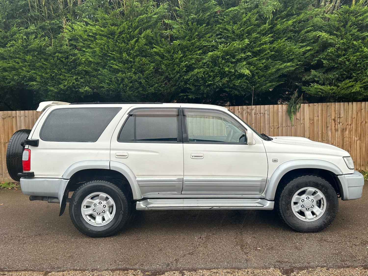 Used Toyota Hilux 1999 for sale - 76174399: Photo 7