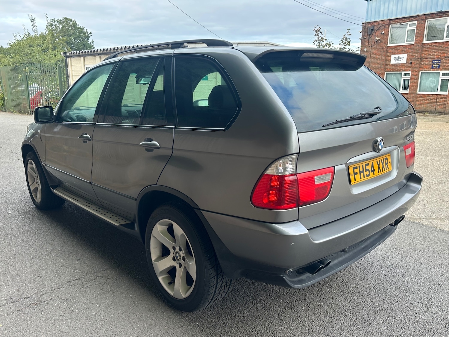 Vehicle 4