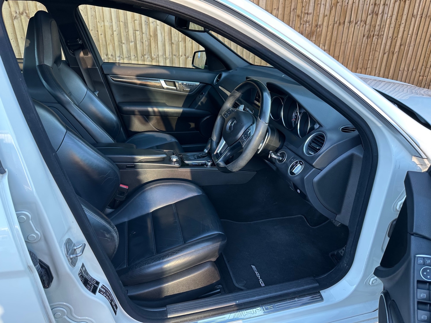 Used Mercedes-Benz C Class 2011 for sale - 77145178: Photo 9