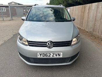 Used Volkswagen Touran 2012 for sale - 79269569: Photo