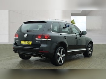 Used Volkswagen Touareg 2009 for sale - 78388606: Photo