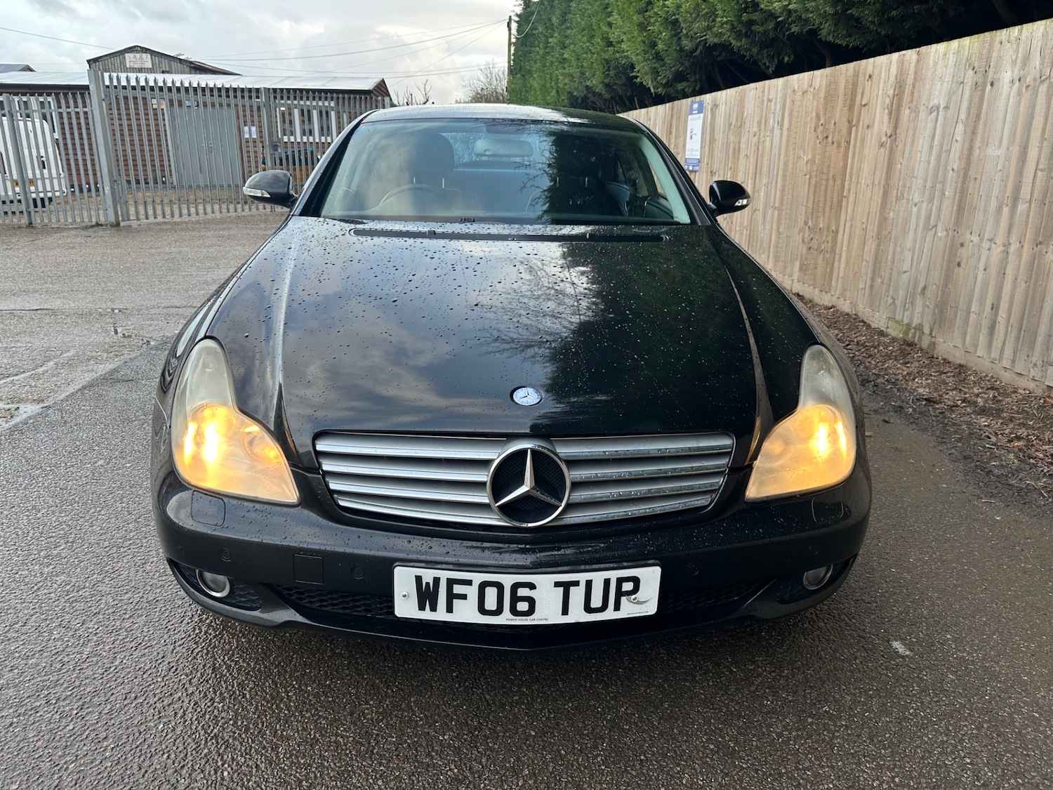 Used Mercedes-Benz CLS 2006 for sale - 77710783: Photo 2