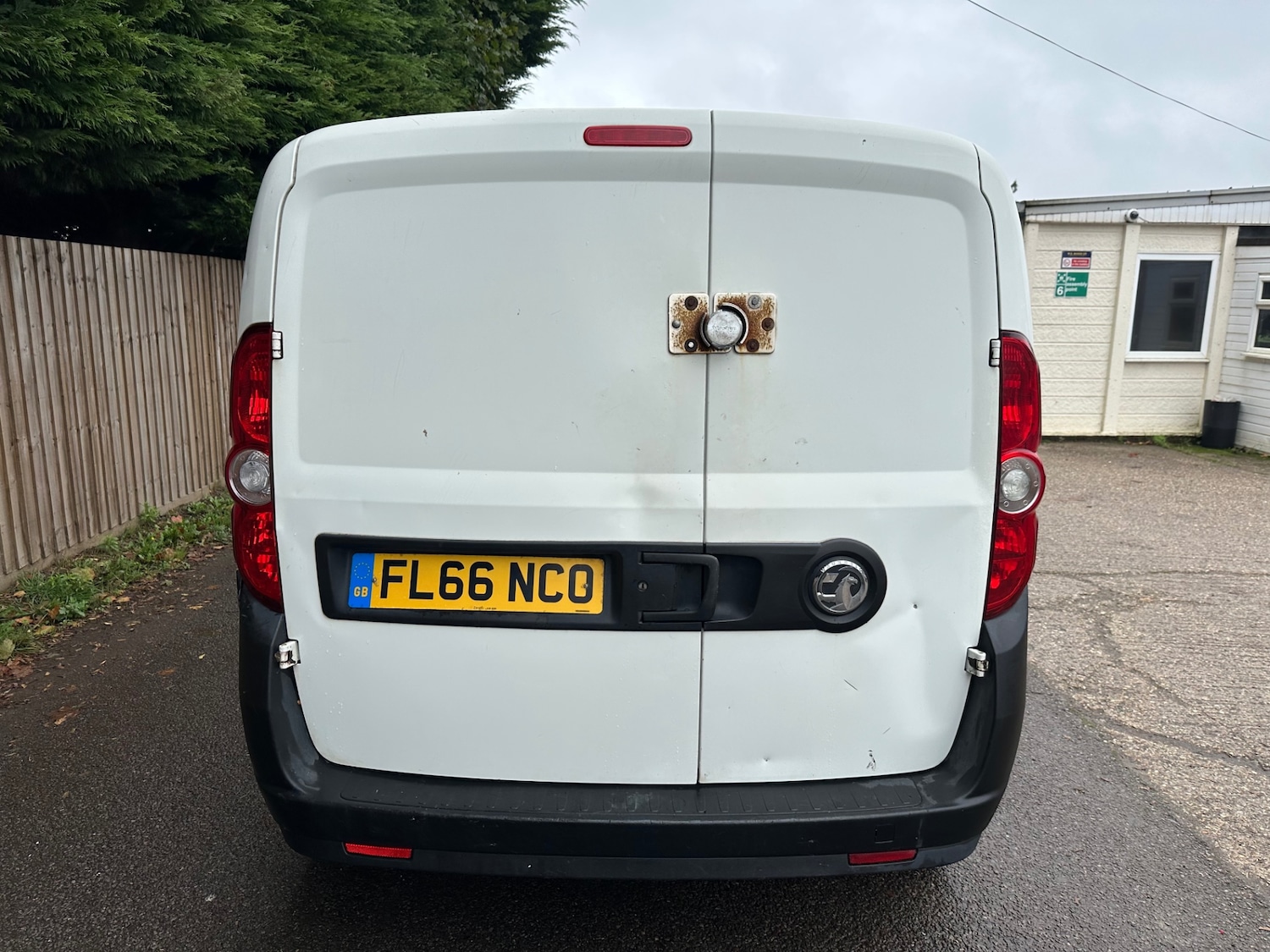 Used Vauxhall Combo 2016 for sale - 76403102: Photo 5