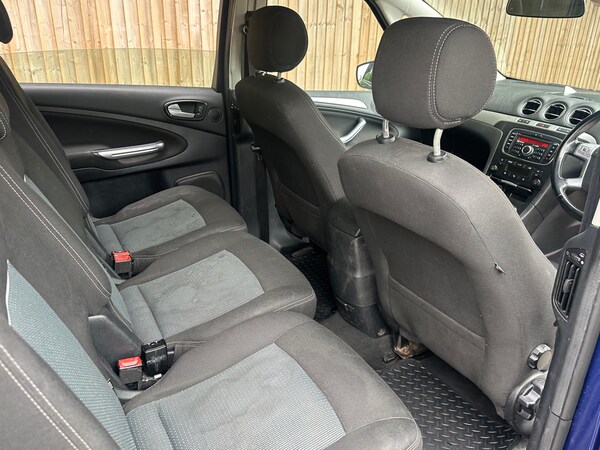 Used Ford S-Max 2015 for sale - 72585916: Photo 8