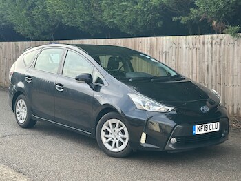 Used Toyota Prius+ 2019 for sale - 77484840: Photo
