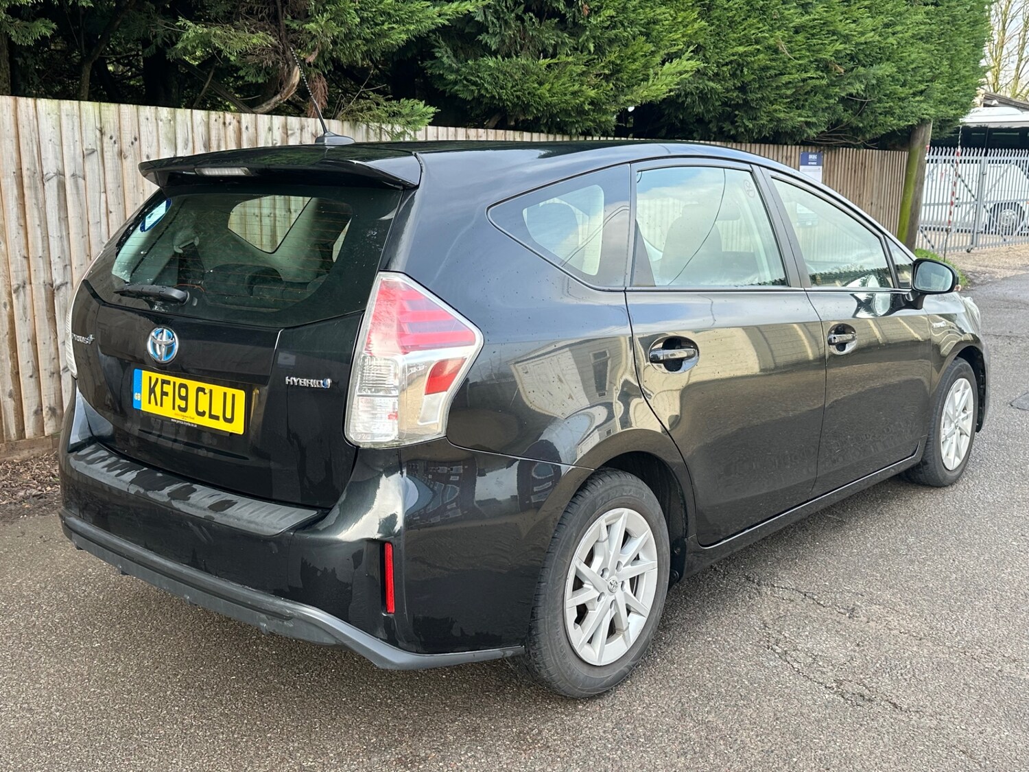 Used Toyota Prius+ 2019 for sale - 77484840: Photo 7