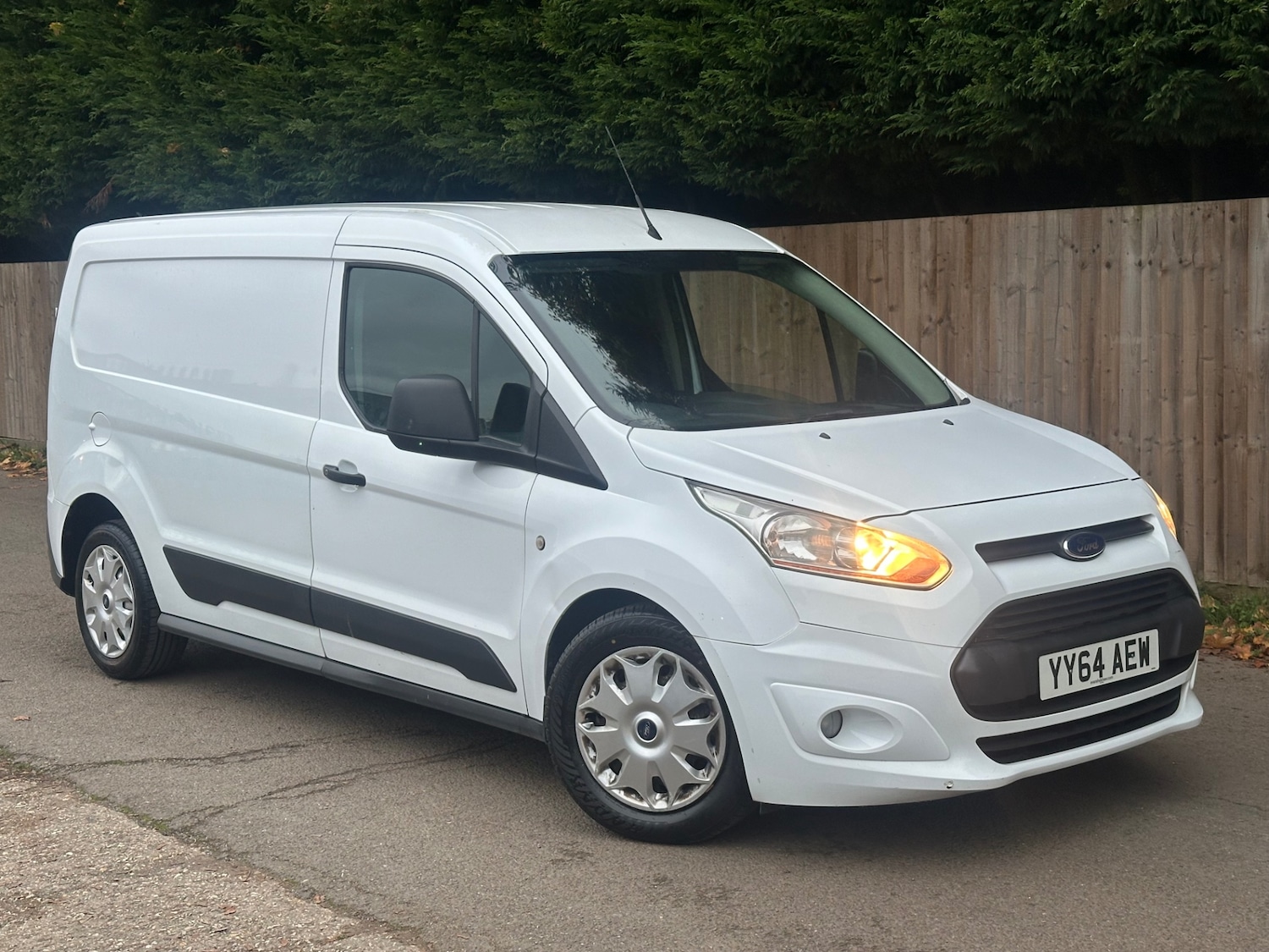 Used Ford Transit Connect 2014 for sale - 76483253: Photo 1