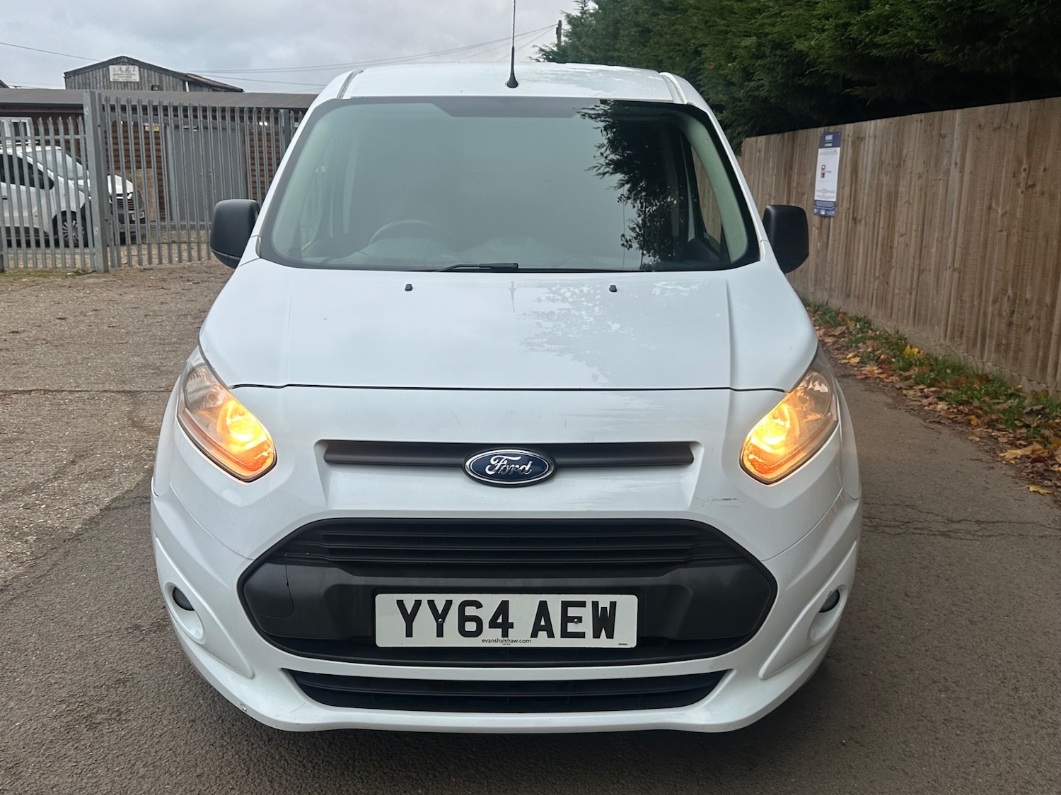 Used Ford Transit Connect 2014 for sale - 76483253: Photo 2