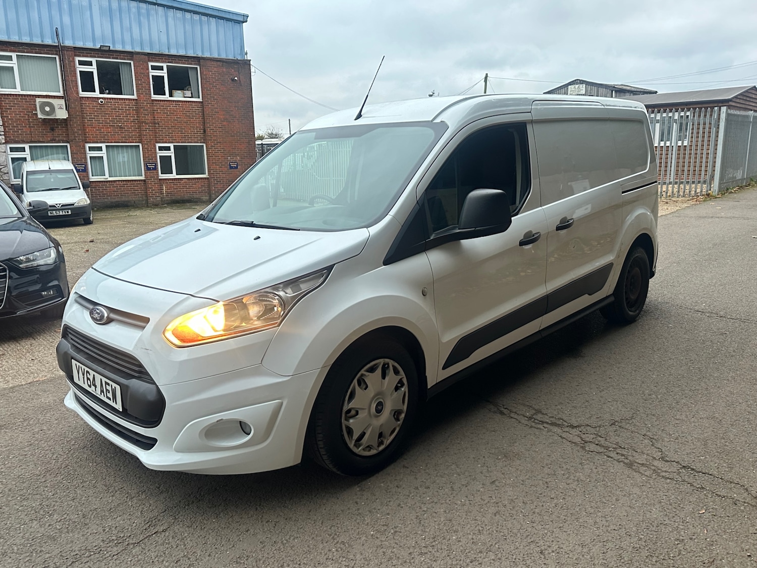 Used Ford Transit Connect 2014 for sale - 76483253: Photo 3