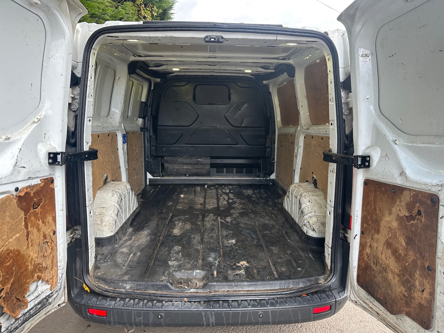 Used Ford Transit Custom 2016 for sale - 76359013: Photo 9