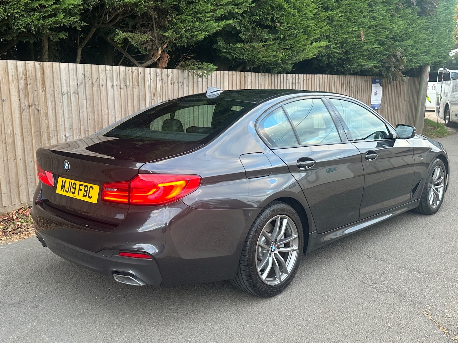 Used BMW 5 Series 2019 for sale - 76225352: Photo 3