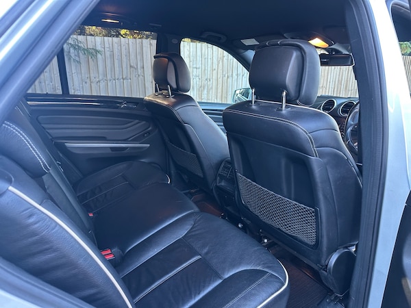 Used Mercedes-Benz M-Class 2011 for sale - 74396819: Photo 10