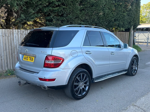 Used Mercedes-Benz M-Class 2011 for sale - 74396819: Photo 6