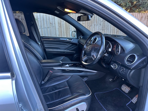 Used Mercedes-Benz M-Class 2011 for sale - 74396819: Photo 9
