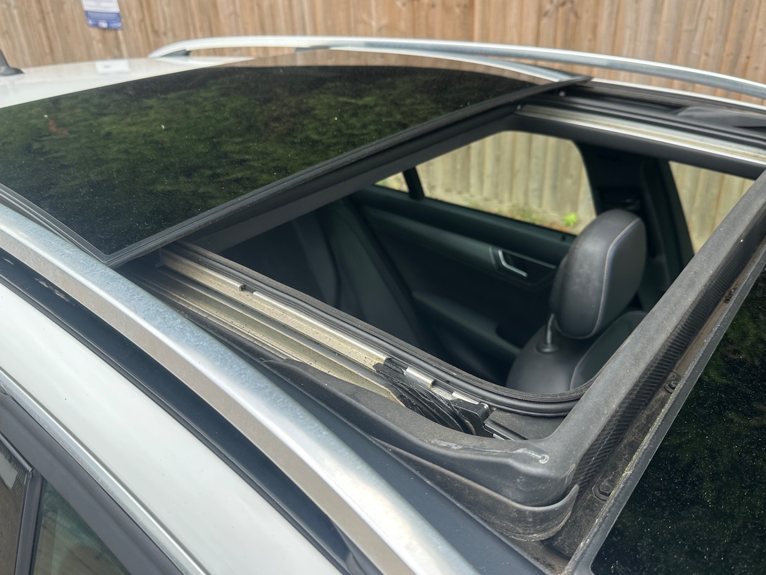 Used Mercedes-Benz C Class 2014 for sale - 76177644: Photo 13