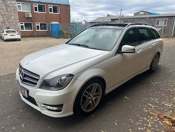Used Mercedes-Benz C-Class 2014 for sale - 76177644: Photo 3