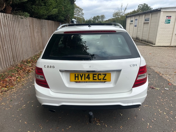 Used Mercedes-Benz C-Class 2014 for sale - 76177644: Photo 5