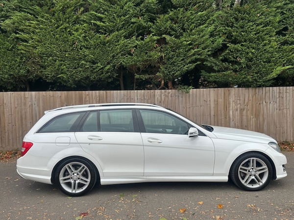 Used Mercedes-Benz C-Class 2014 for sale - 76177644: Photo 9