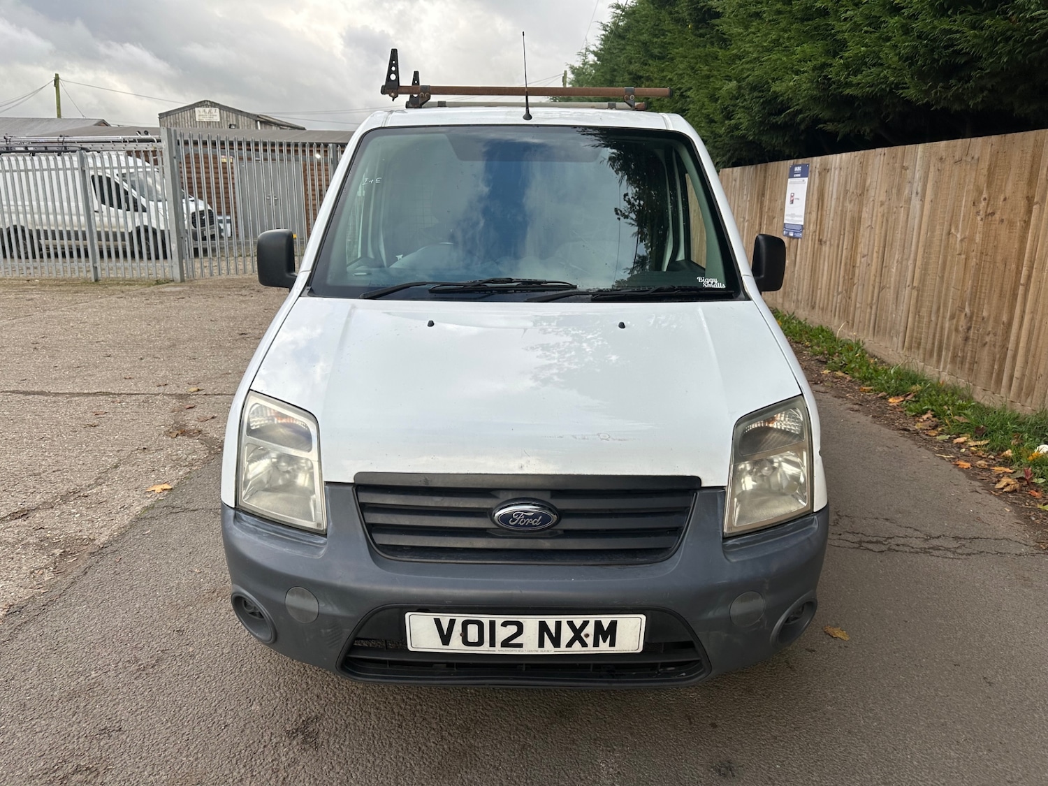 Used Ford Transit Connect 2012 for sale - 76403197: Photo 2