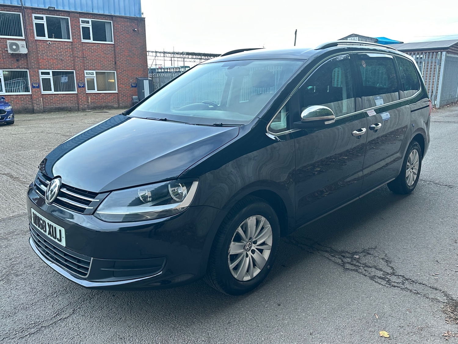 Used Volkswagen Sharan 2019 for sale - 76655643: Photo 3