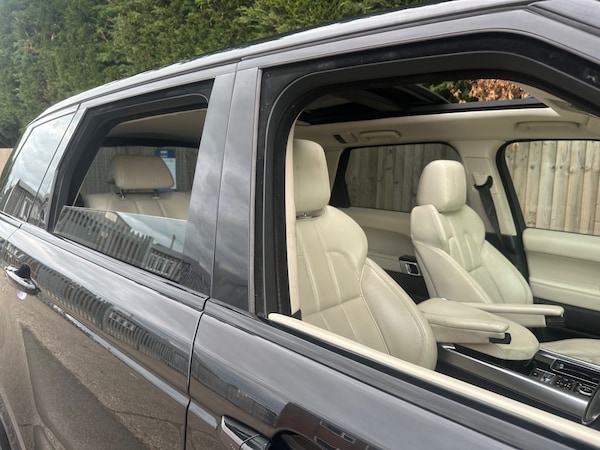 Used Land Rover Range Rover Sport 2013 for sale - 74811989: Photo 11