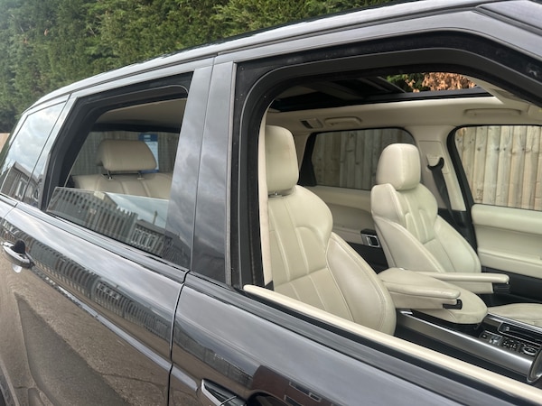 Used Land Rover Range Rover Sport 2013 for sale - 74811989: Photo 12
