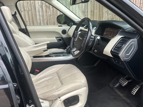 Used Land Rover Range Rover Sport 2013 for sale - 74811989: Photo 8