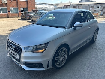 Used Audi A1 2011 for sale - 78477609: Photo