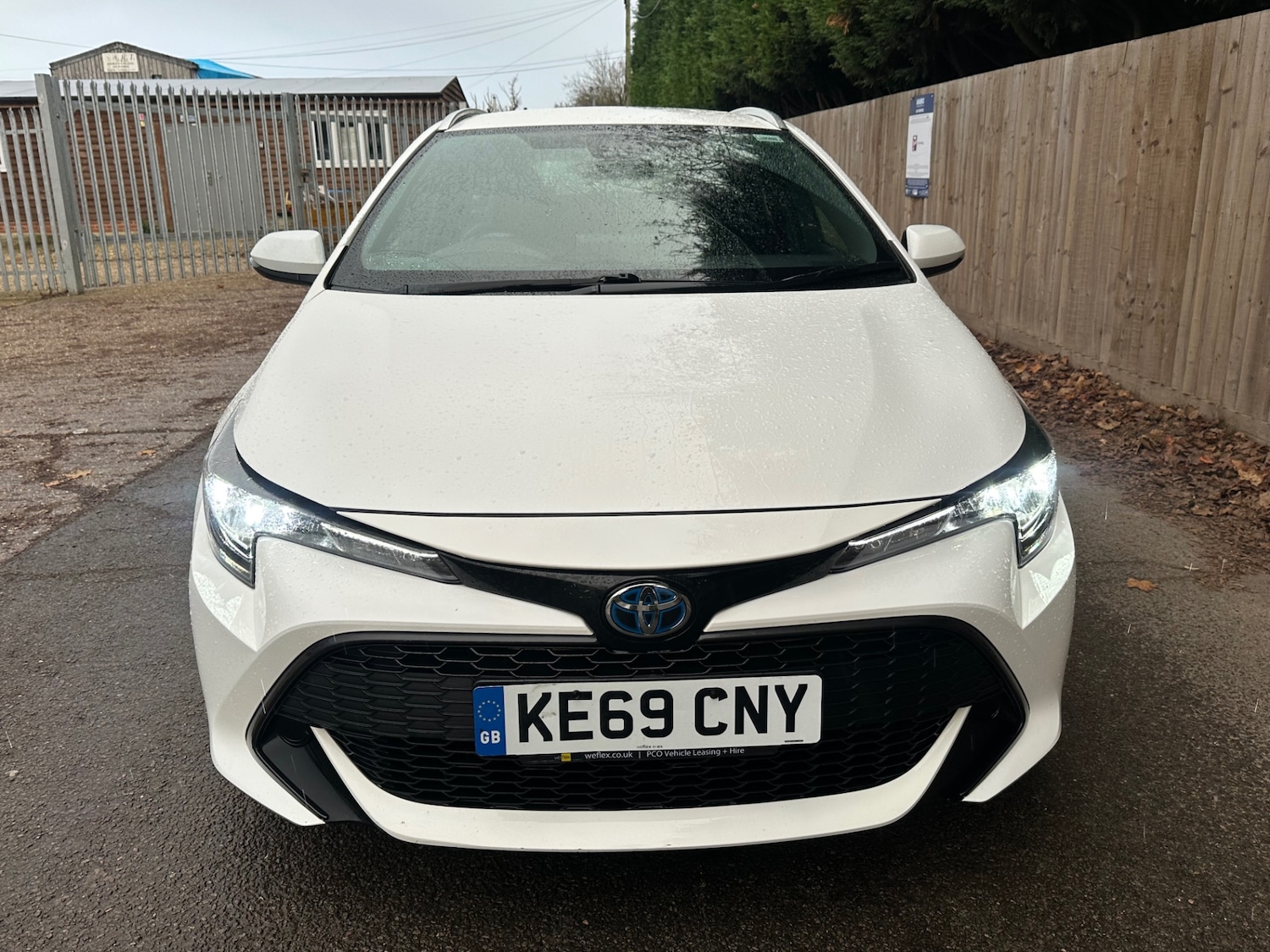 Used Toyota Corolla 2020 for sale - 76616394: Photo 2