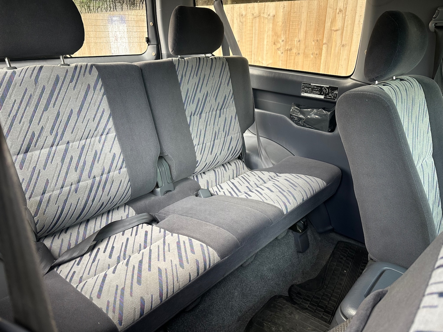 Used Toyota Land Cruiser 2004 for sale - 77400106: Photo 9