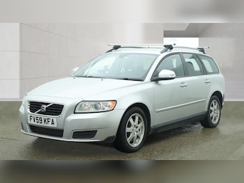 Used Volvo V50 2010 for sale - 78388610: Photo
