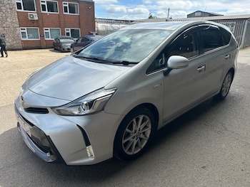 Used Toyota Prius+ 2019 for sale - 78662868: Photo