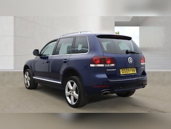 Used Volkswagen Touareg 2009 for sale - 79108057: Photo