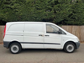 Used Mercedes-Benz Vito 2014 for sale - 76293417: Photo 2