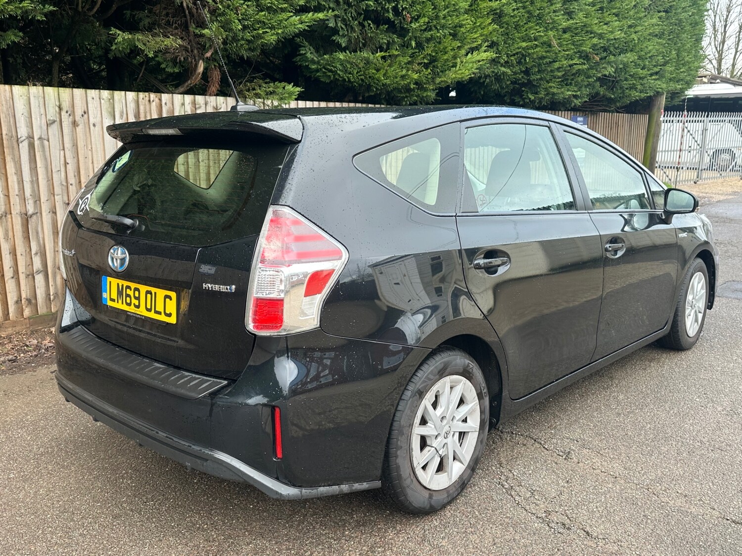 Used Toyota Prius+ 2019 for sale - 77484852: Photo 6