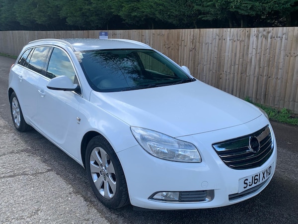 Used Vauxhall Insignia 2011 for sale - 70198892: Photo 1
