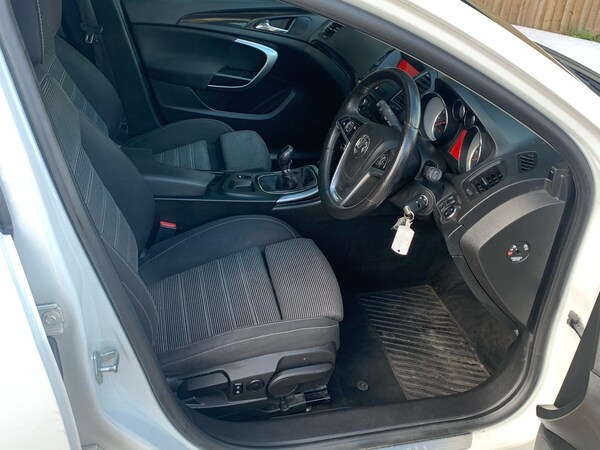 Used Vauxhall Insignia 2011 for sale - 70198892: Photo 7