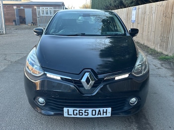 Used Renault Clio 2015 for sale - 79269572: Photo