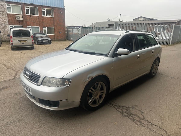 Used Audi A4 2004 for sale - 72851597: Photo 3