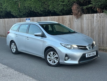 Toyota - Auris