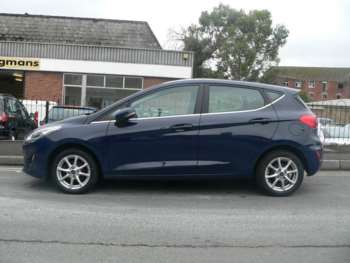 Used Ford Fiesta 2017 for sale - 72153427: Photo