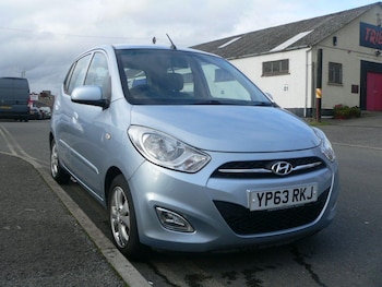 Used Hyundai i10 2013 for sale - 76513440: Photo