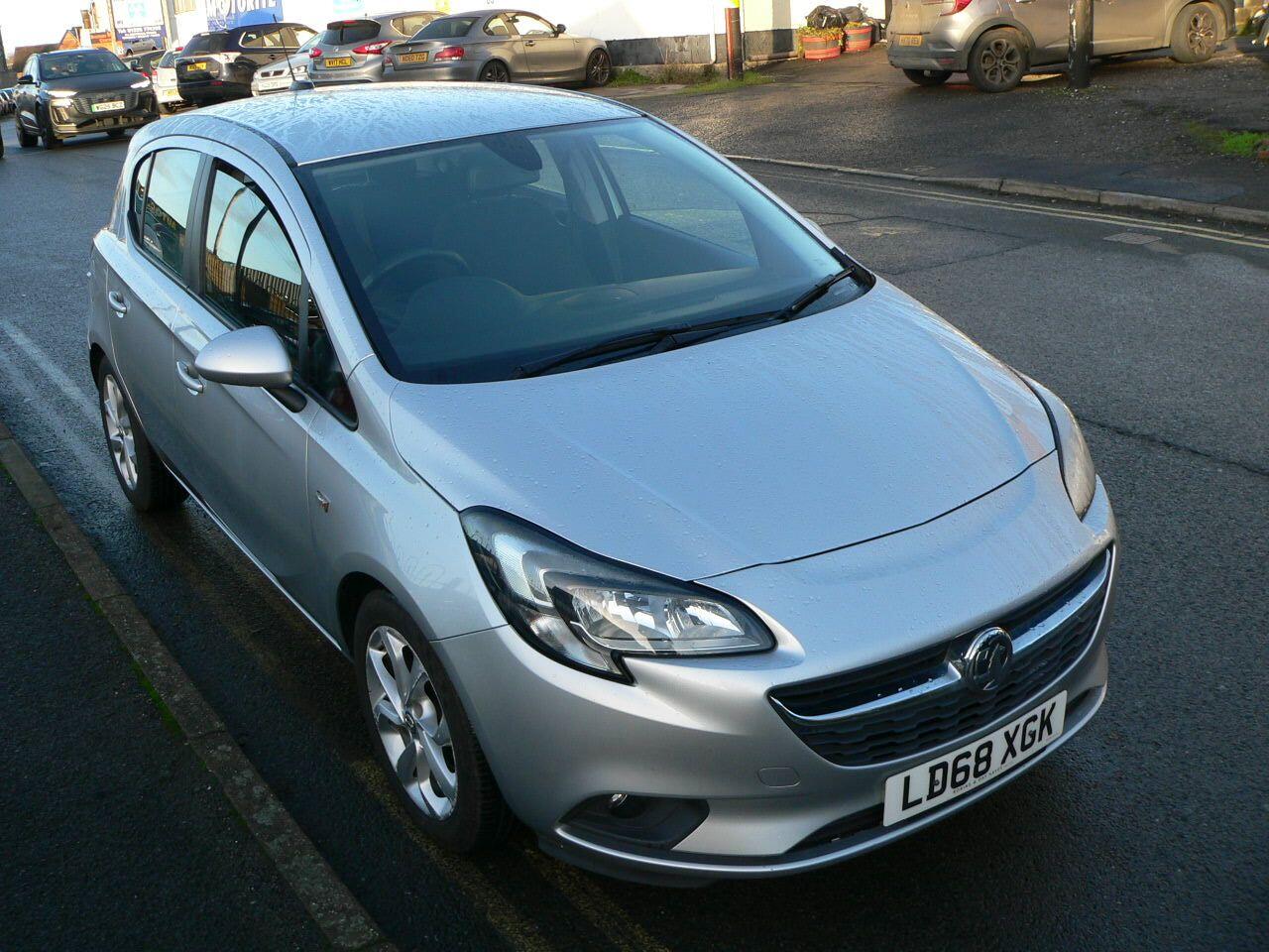 Used Vauxhall Corsa 2018 for sale - 77015781: Photo 2