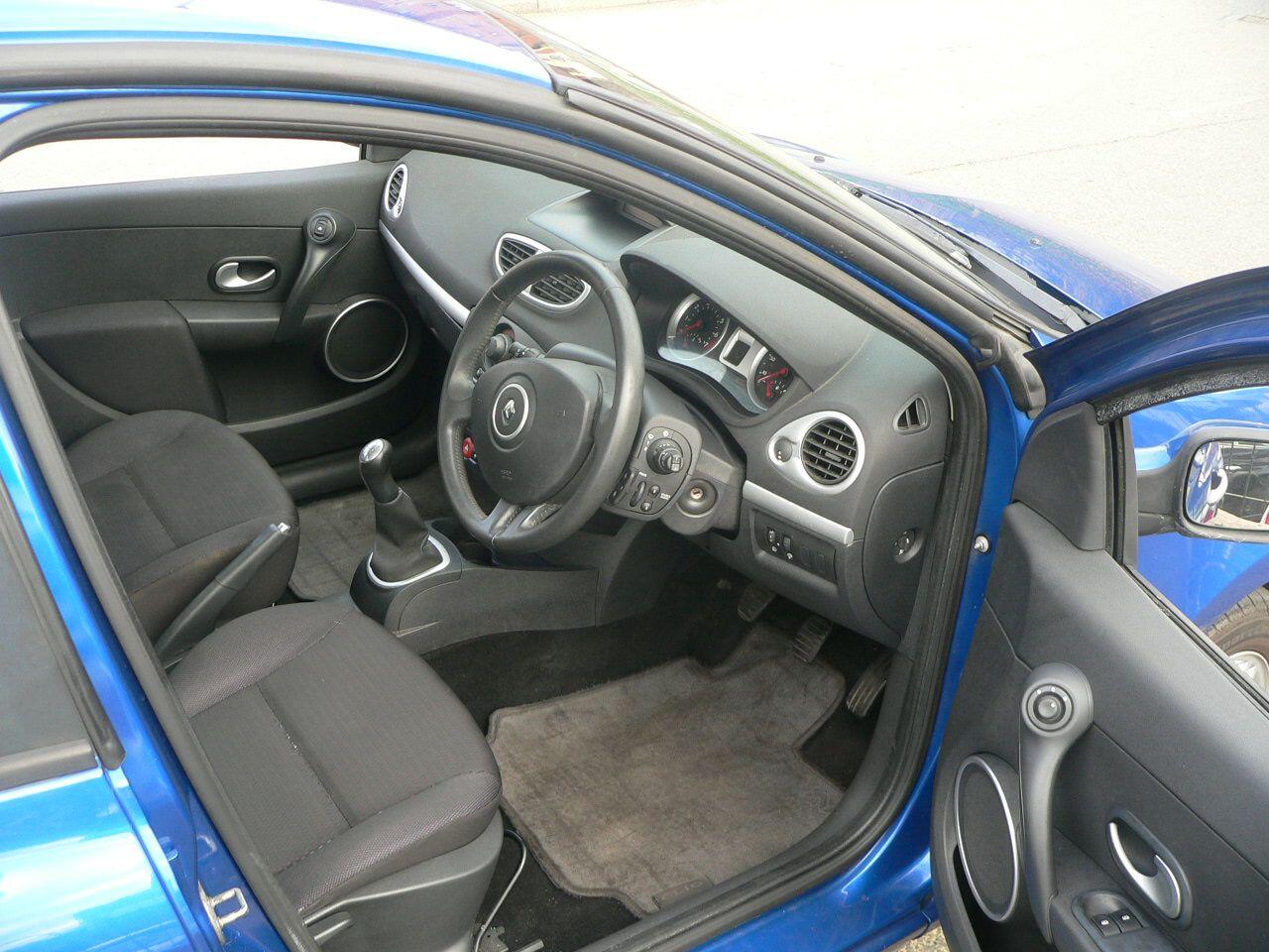 Used Renault Clio 2007 for sale - 76512869: Photo 17