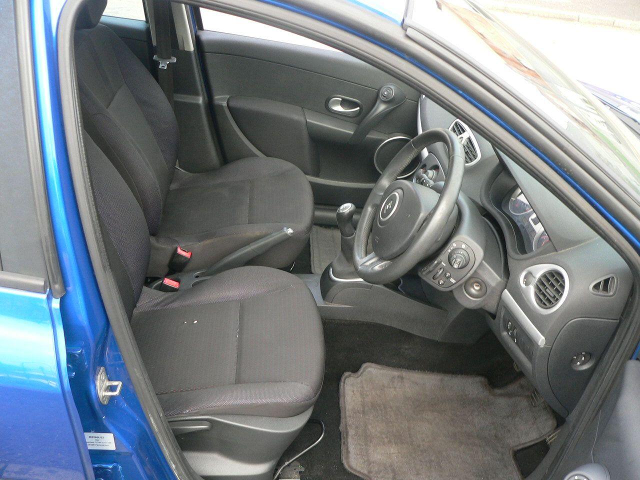 Used Renault Clio 2007 for sale - 76512869: Photo 18