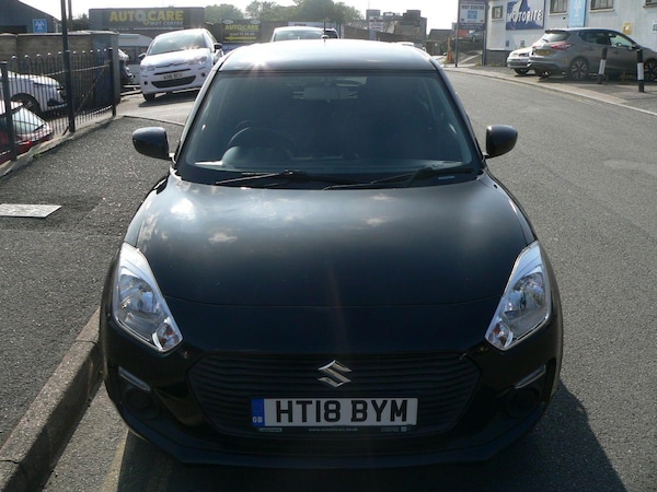 Used Suzuki Swift 2018 for sale - 75363071: Photo 4