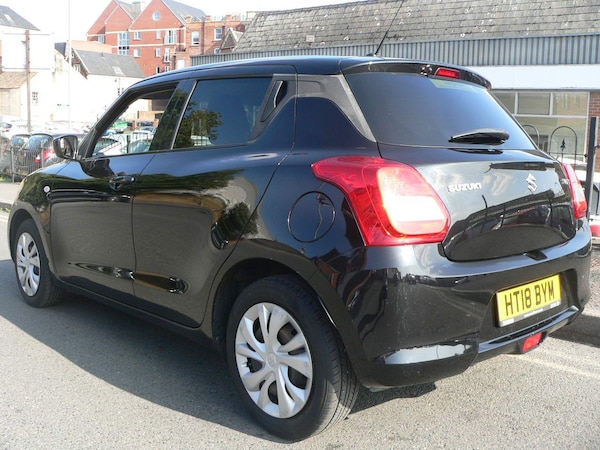 Used Suzuki Swift 2018 for sale - 75363071: Photo 8