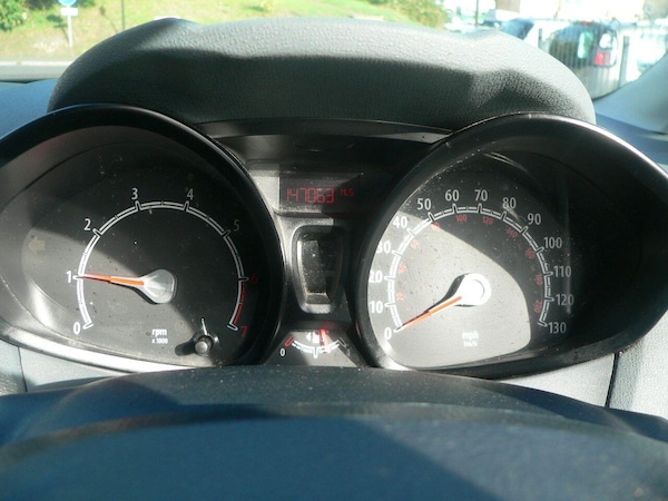 Used Ford Fiesta 2009 for sale - 76012532: Photo 21